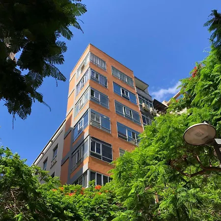 Santa Cruz Still Atlantic Apartment With Terrace & Views דירה *